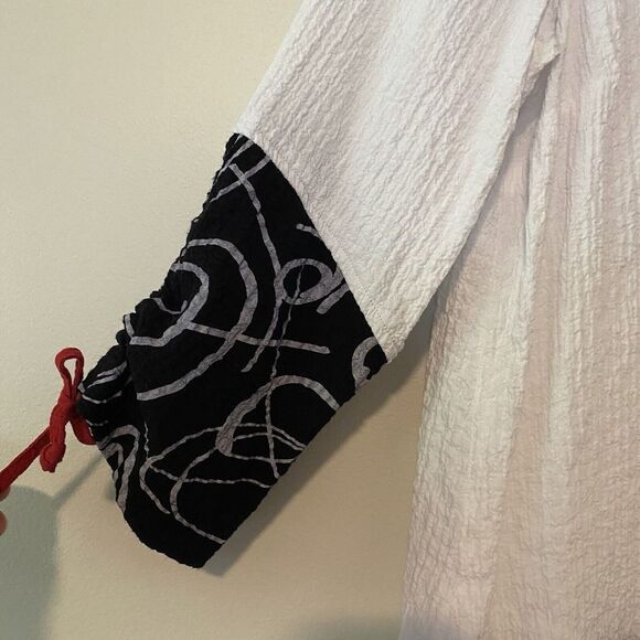 Ali Miles 3/4 Ruched Sleeve Button Up Crinkle Fabric Top Size Medium Lagenlook - Picture 4 of 9